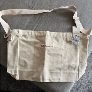 Estudio Niksen messenger bag